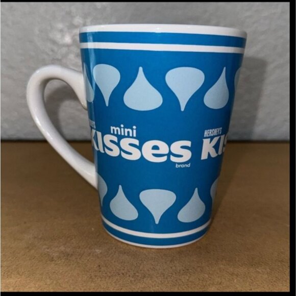 Hersheys "Make Mine Chocolate" & Mini Kisses Mugs - Set Of 2 - Picture 4 of 10